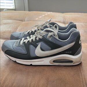 Nike Air Max Men's Gray and Black Sneakers